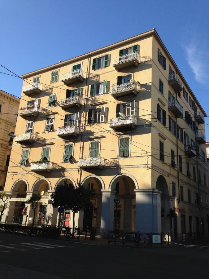 La Mansarda Dei Poeti La Spezia Cinque Terre Apartment Exterior photo